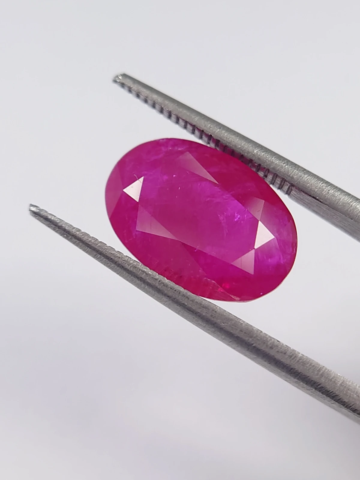 6.81ct Natural Pinkish Red Oval Cut Ruby from Afghanistan — view 3
