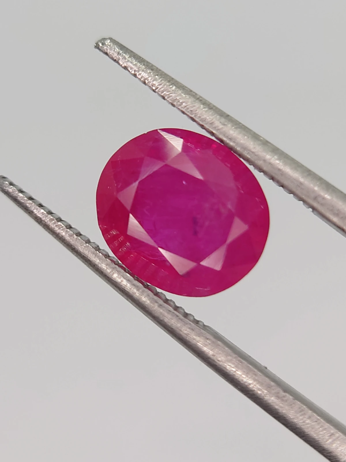 2.98ct Oval Faceted Natural Ruby from Afghanistan — view 1