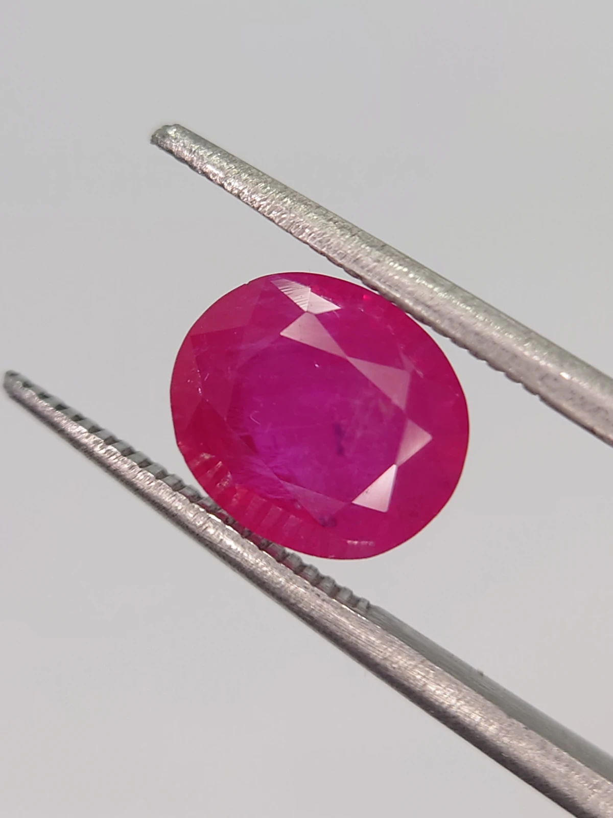 2.98ct Oval Faceted Natural Ruby from Afghanistan — view 3