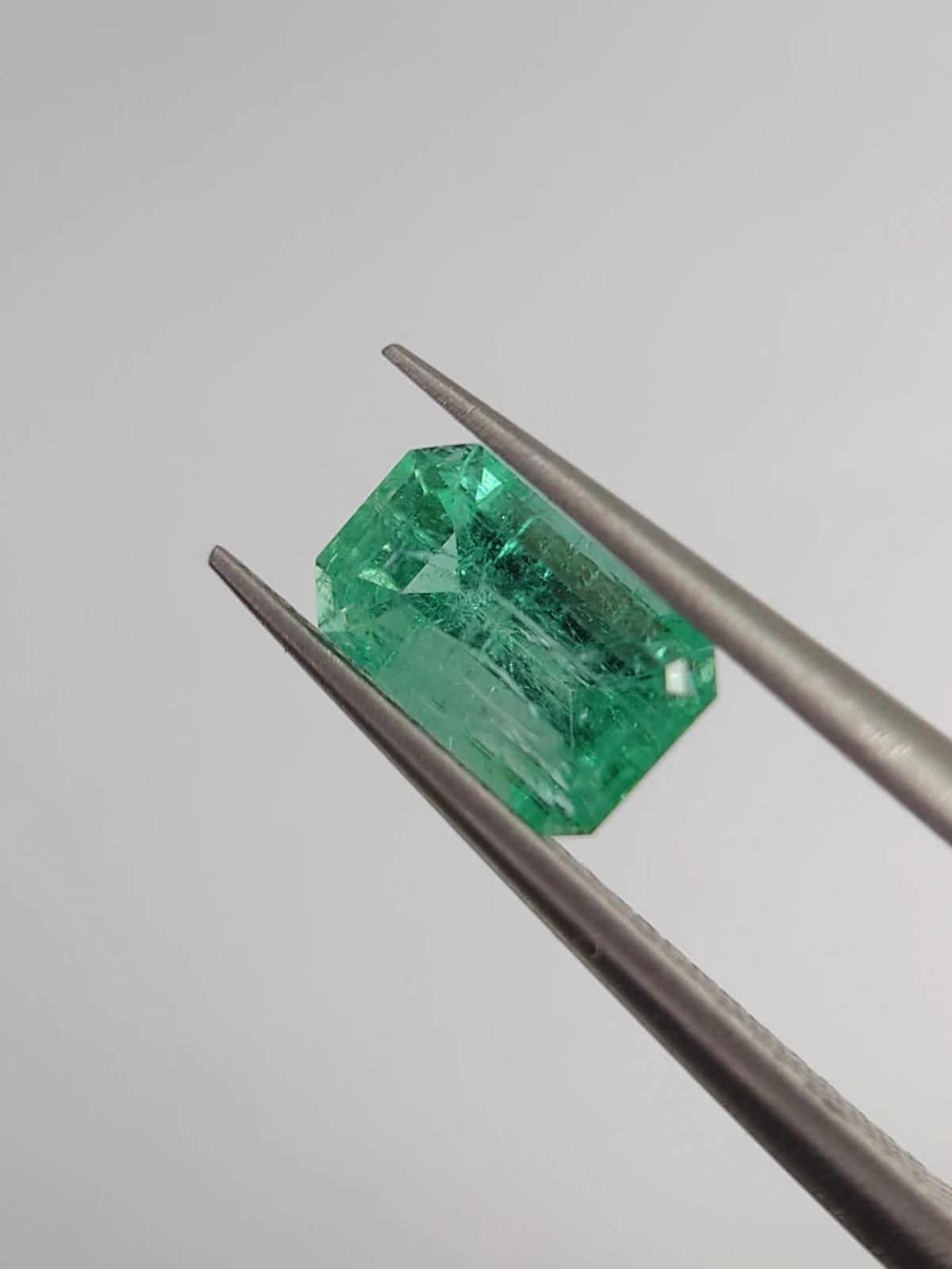 1.06ct Natural Untreated Emerald from Afghanistan — view 3