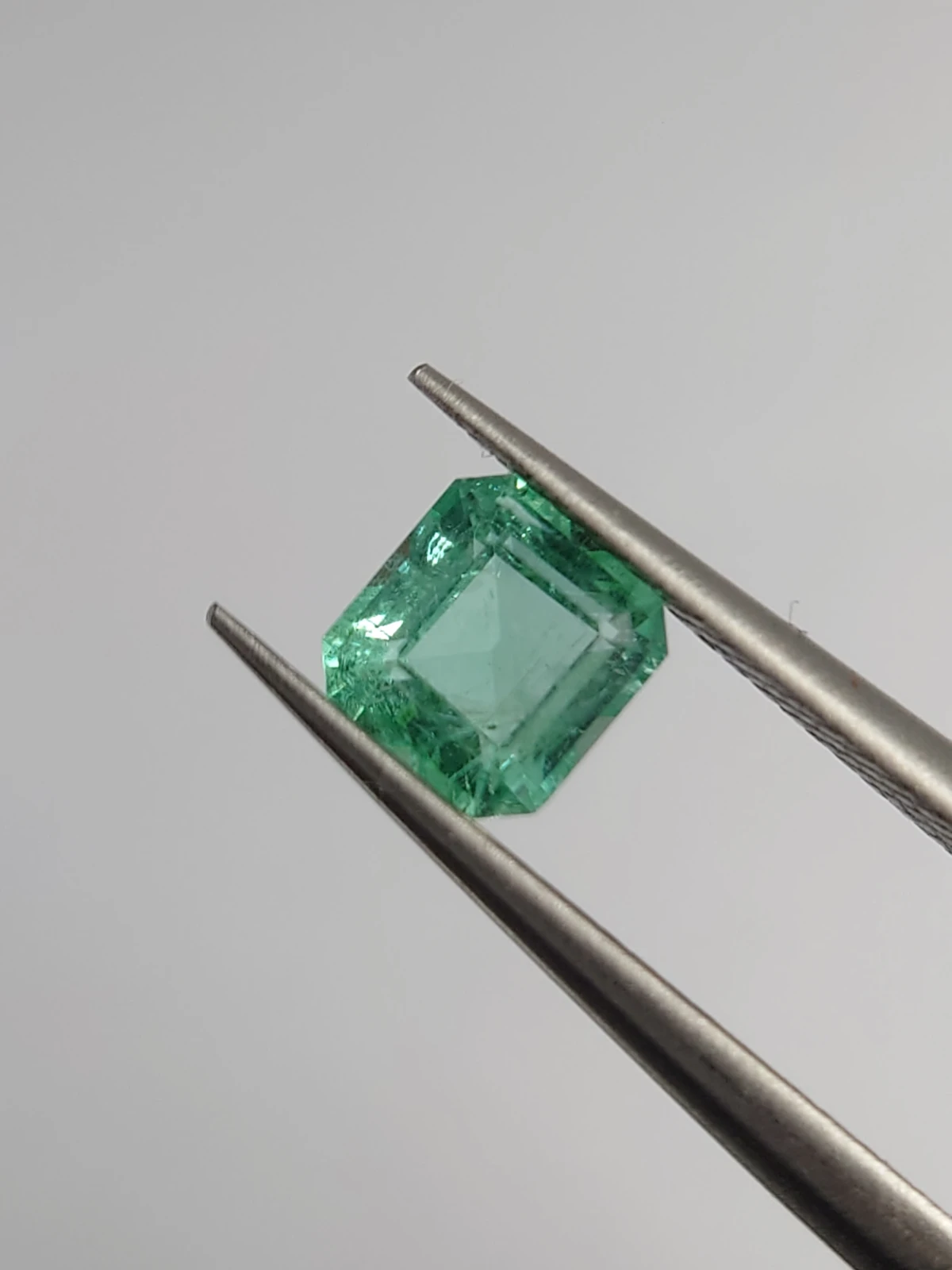 0.47ct Natural Emerald from Afghanistan in Asscher Cut — view 1