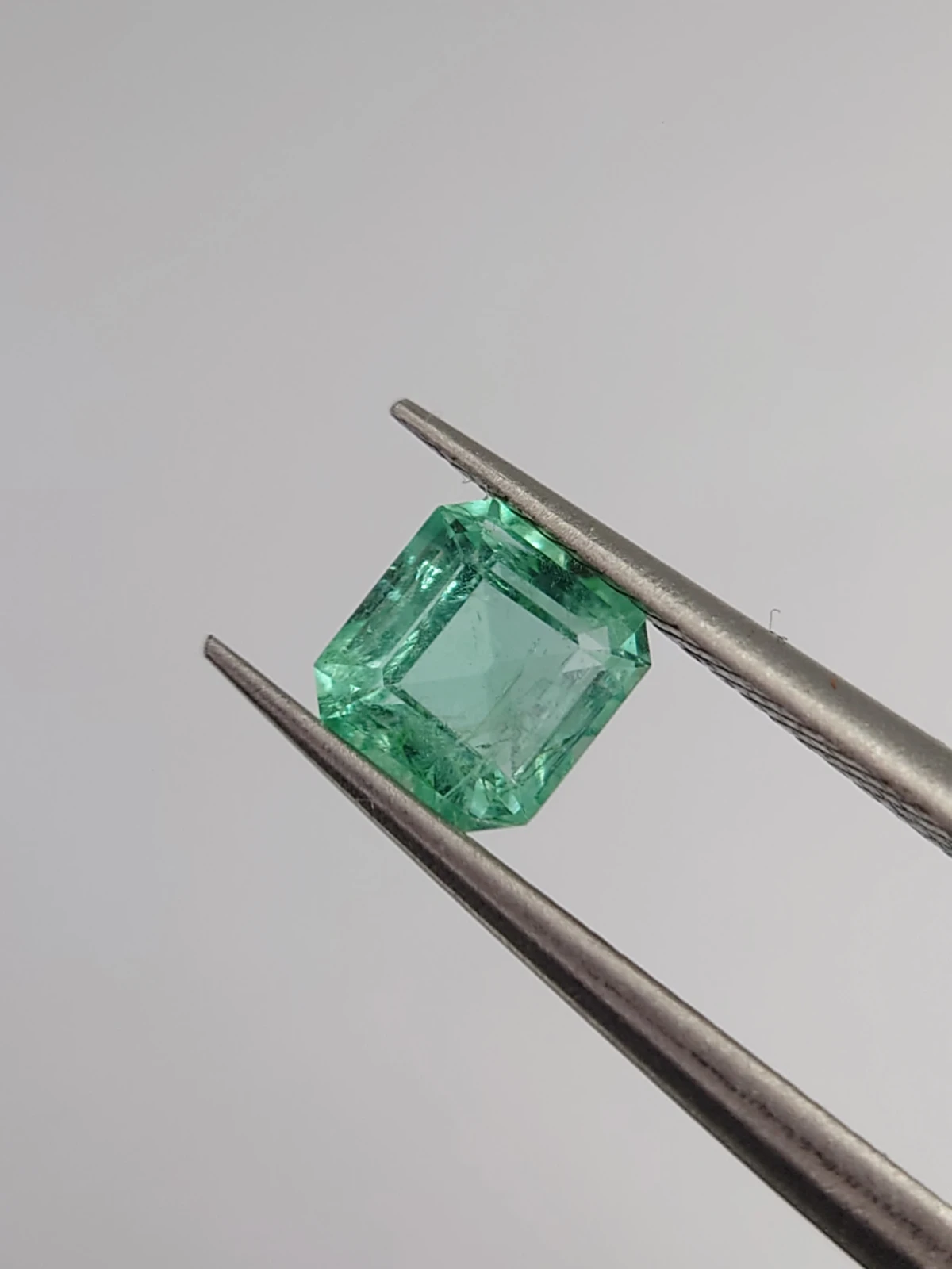 0.47ct Natural Emerald from Afghanistan in Asscher Cut — view 2