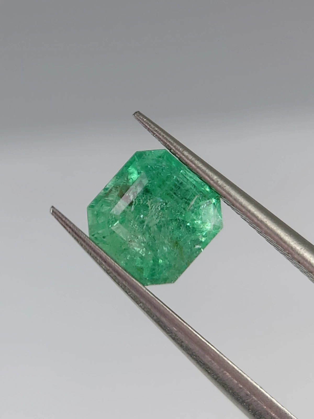 1ct Emerald in Octagon Shape from Afghanistan — view 4