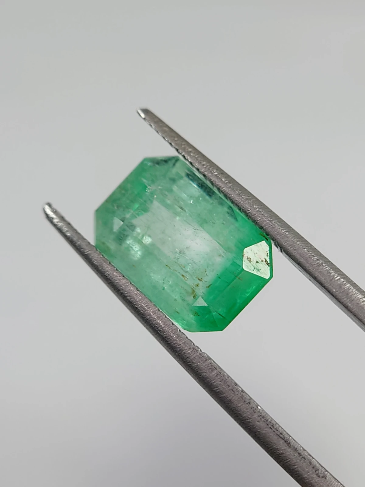 3.72ct Natural Bluish Green Emerald from Afghanistan — view 5