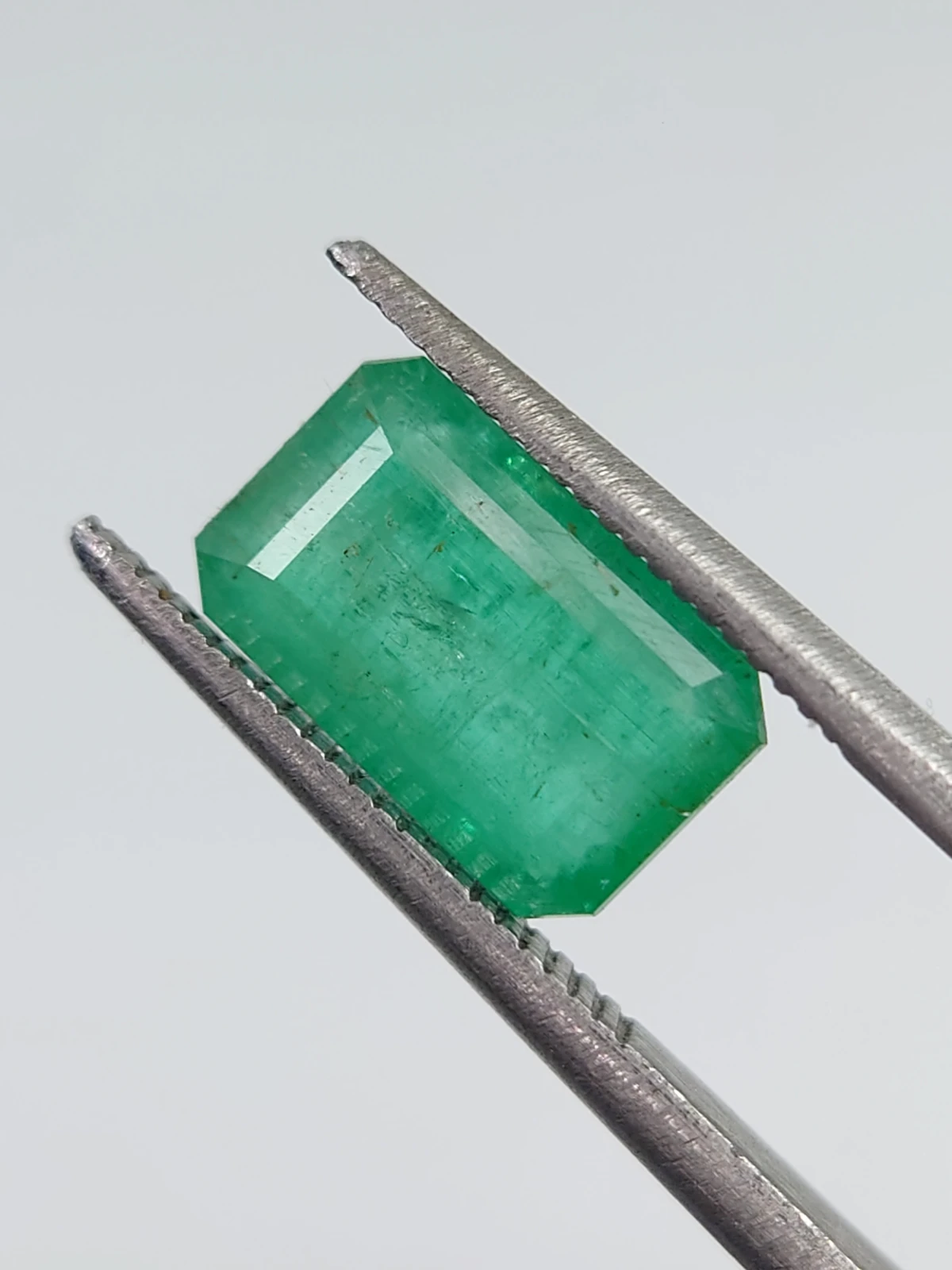 2.78ct Natural Untreated and Unheated Emerald from Afghanistan — view 2
