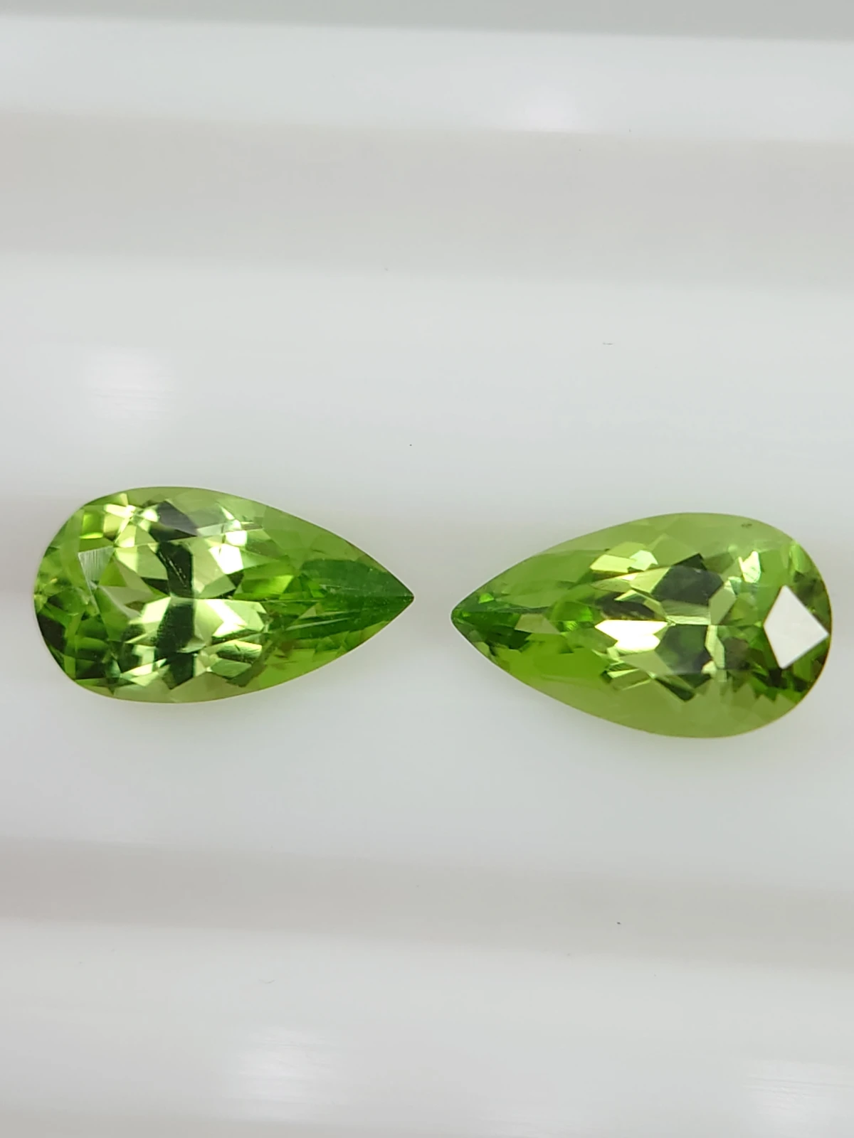 1.9 & 2ct Natural Pear Faceted Peridot Pair from Pakistan — view 4