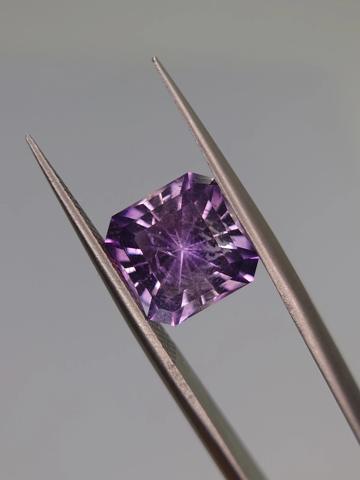 3ct Amethyst Radiant Cut Loose Gemstone From Nigeria — view 6