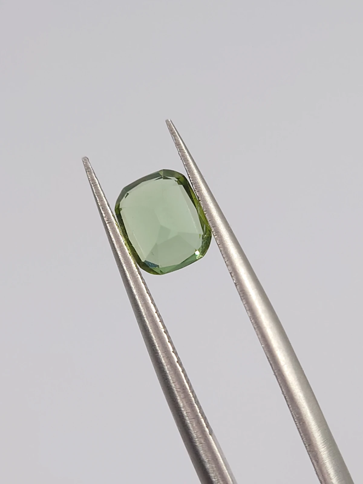 0.8ct Natural light Green Tourmaline Cushion Cut Loose Gemstone from Afghanistan — view 4