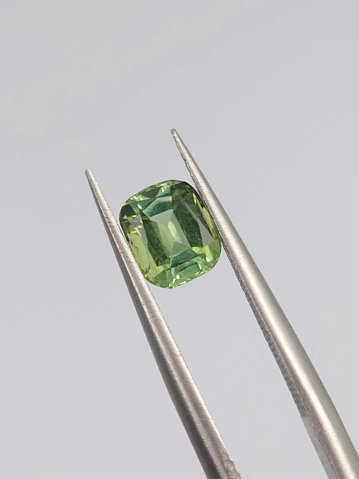 0.8ct Natural light Green Tourmaline Cushion Cut Loose Gemstone from Afghanistan — view 6