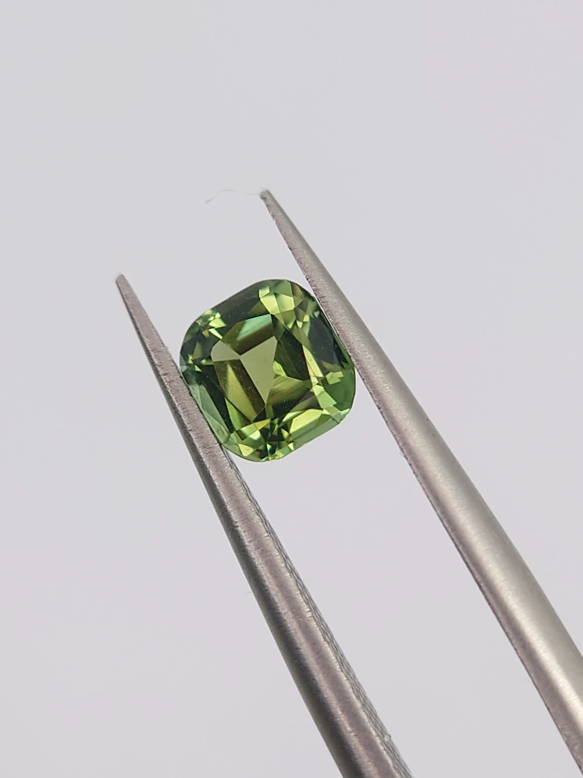 0.56ct Natural light Green Tourmaline Cushion Cut Loose Gemstone from Afghanistan — view 3