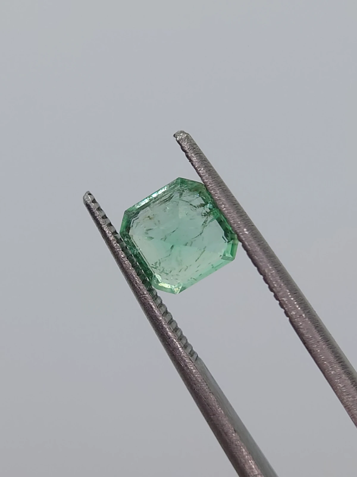 1.16ct Emerald Octagon Shape Loose Gemstone from Afghanistan — view 4