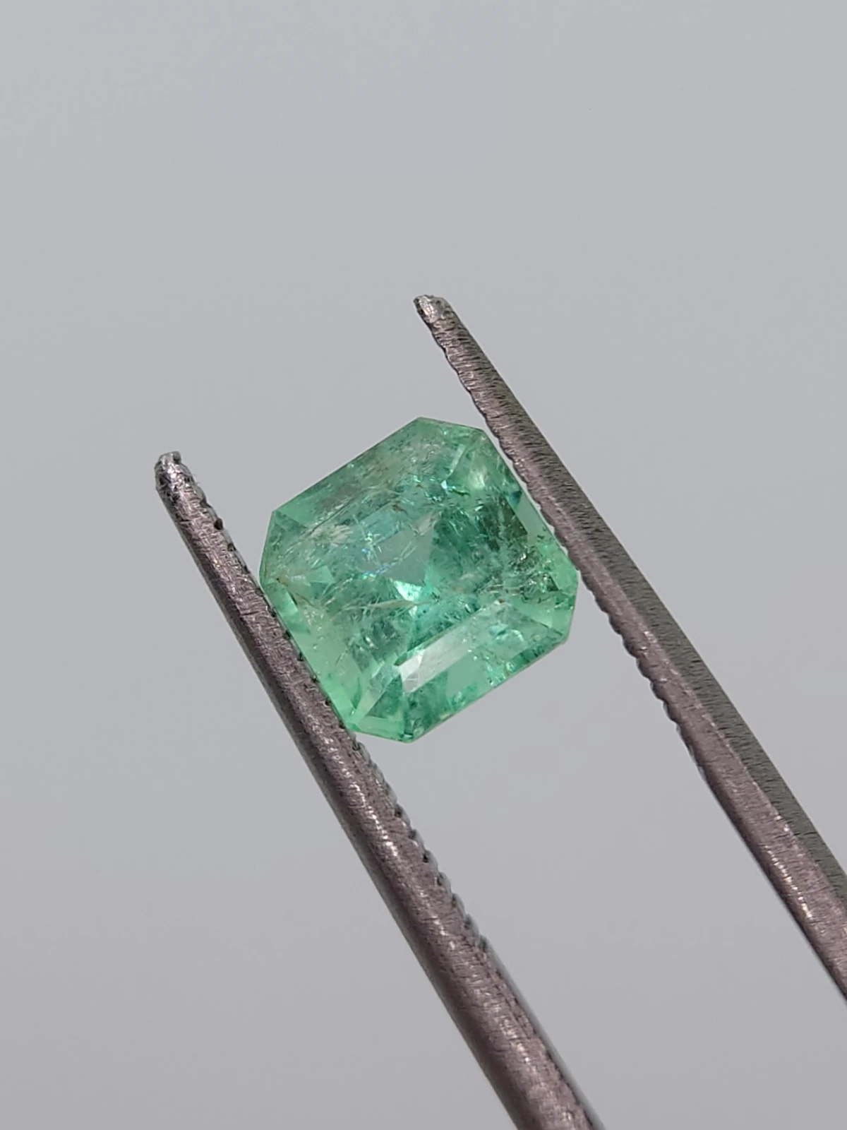 1.16ct Emerald Octagon Shape Loose Gemstone from Afghanistan — view 5