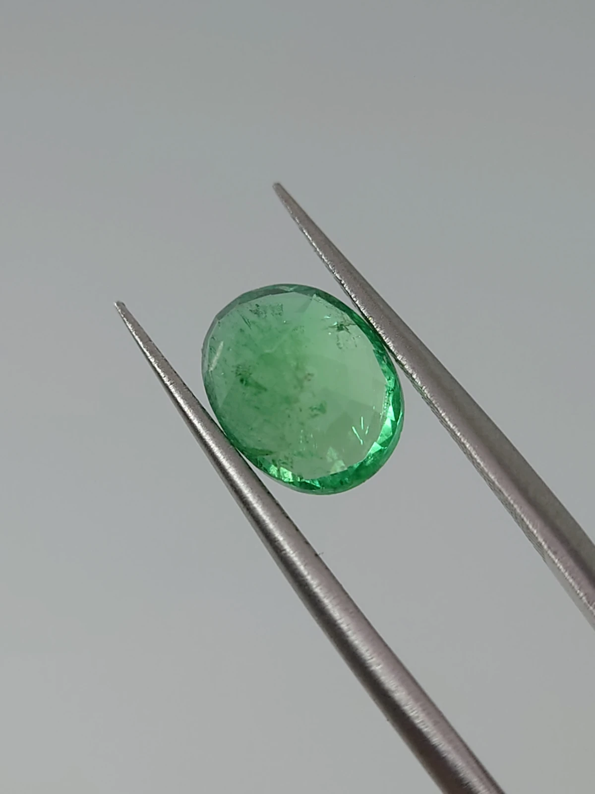 2.35ct Natural Emerald Oval cut From Panjshir Afghanistan — view 4