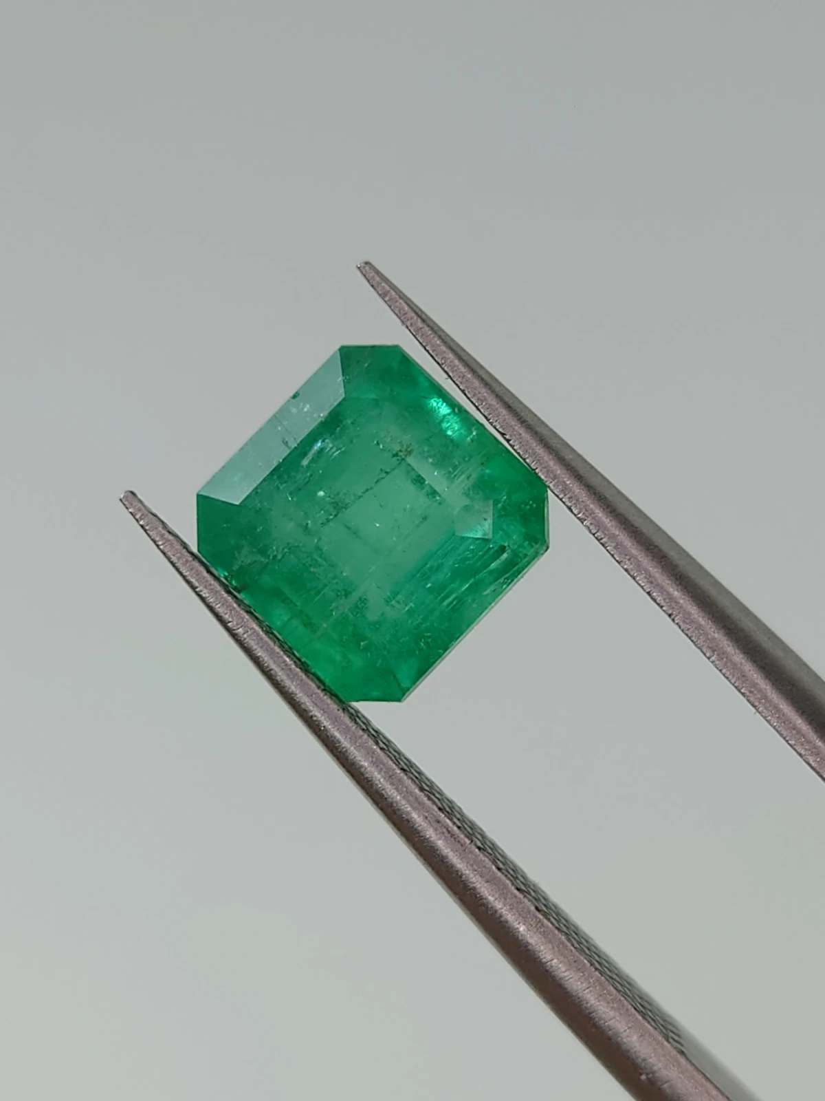 3.45ct Natural Emerald From Panjshir Afghanistan — view 1