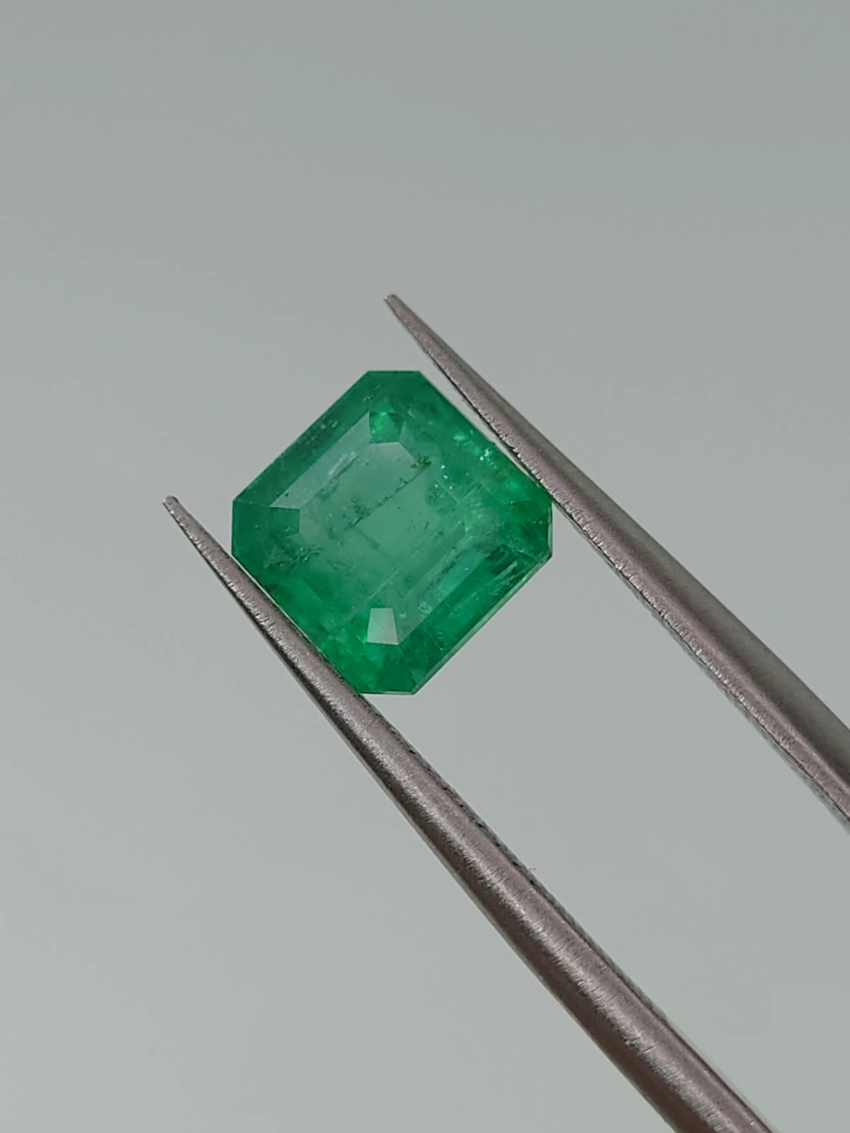 1.97ct Natural Emerald From Panjshir Afghanistan — view 2