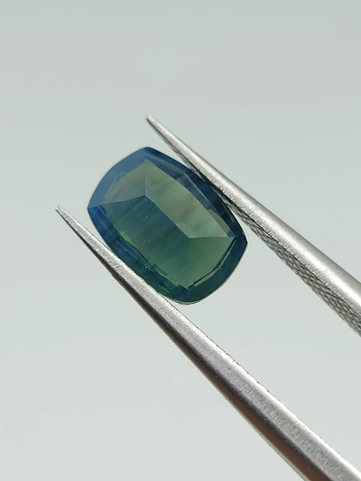 1.47ct Natural Blue Sapphire From Nigeria — view 3