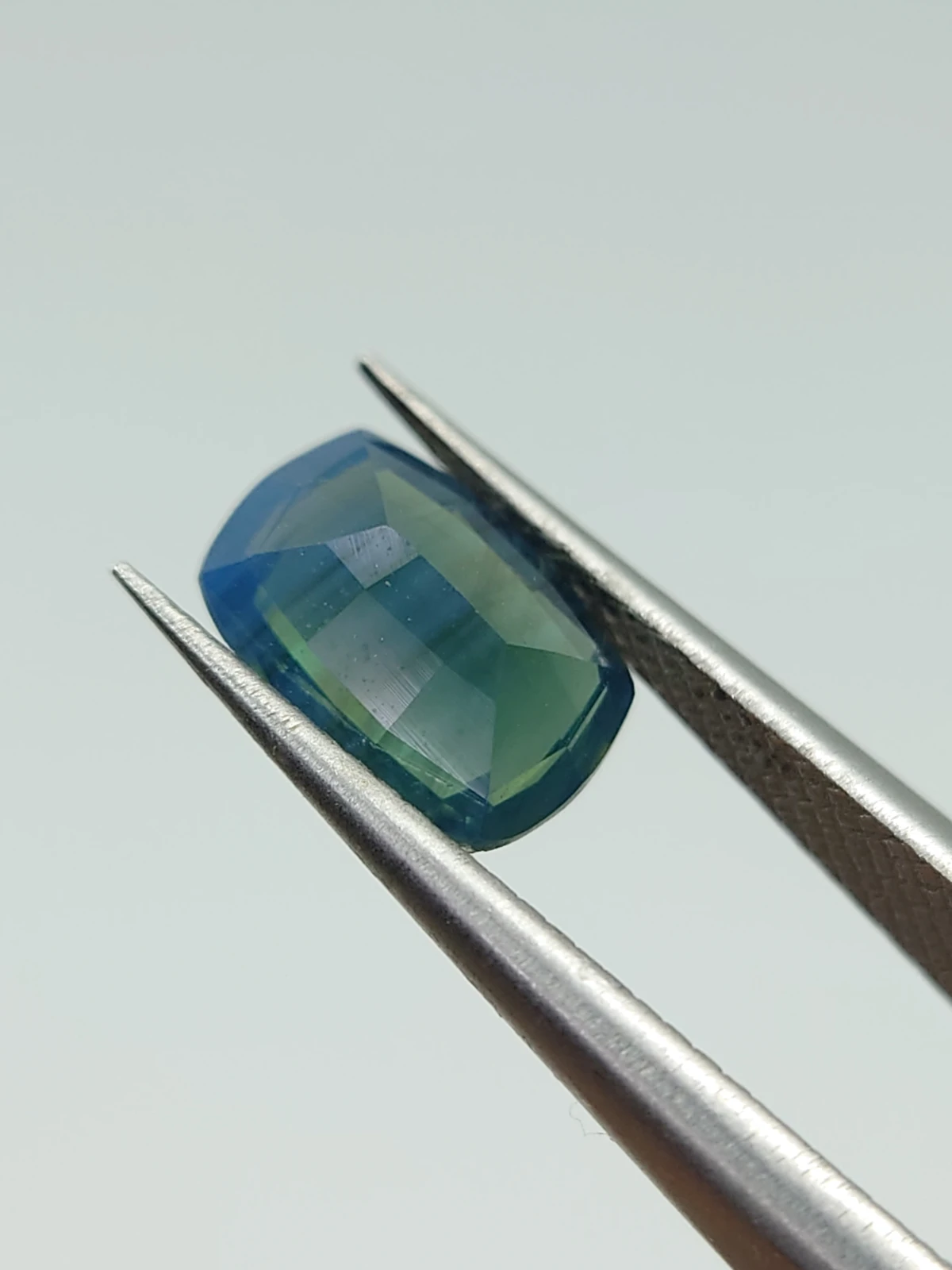 1.47ct Natural Blue Sapphire From Nigeria — view 4