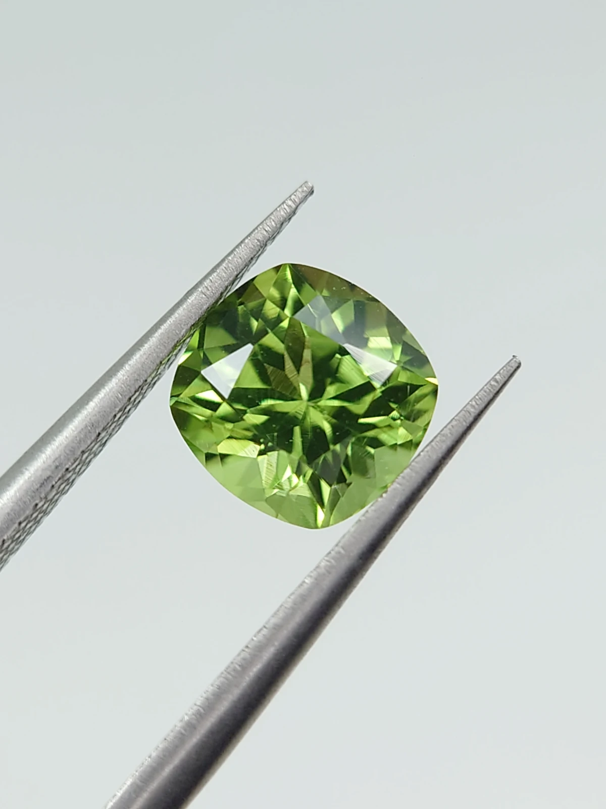 1.48ct Natural Peridot Cushion Cut From Pakistan — view 3