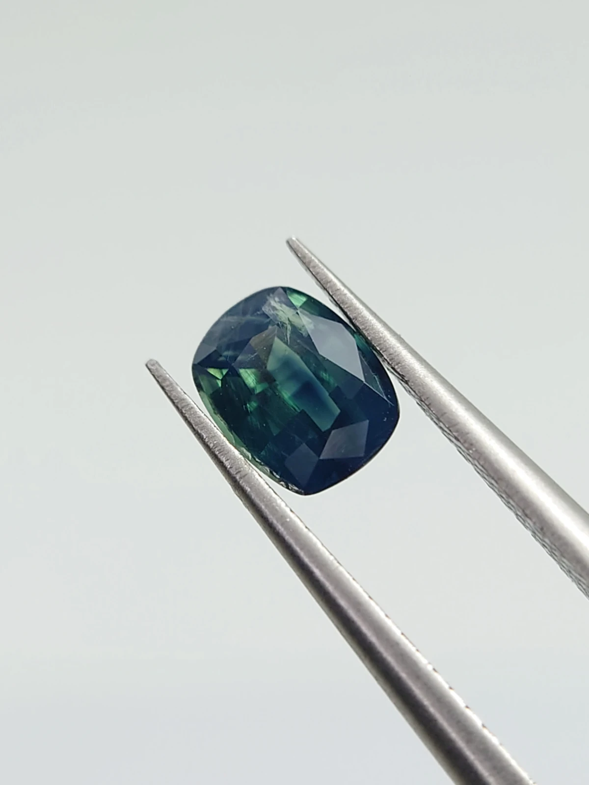 0.77ct Natural Teal Sapphire from Nigeria — view 1