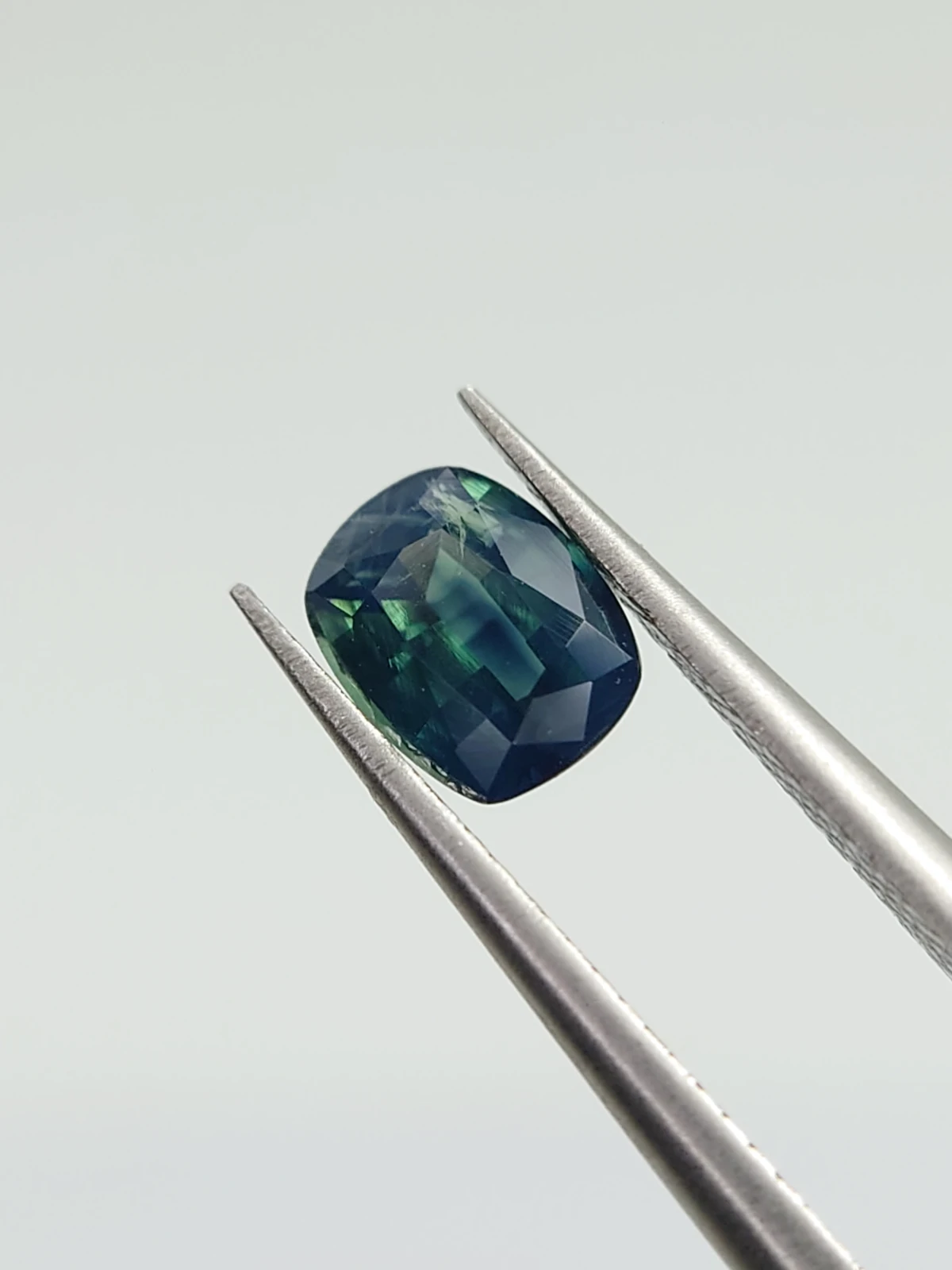 0.77ct Natural Teal Sapphire from Nigeria — view 2