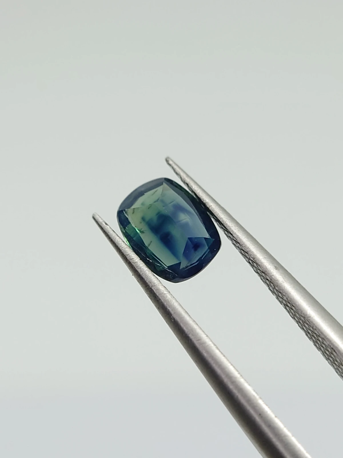 0.77ct Natural Teal Sapphire from Nigeria — view 4