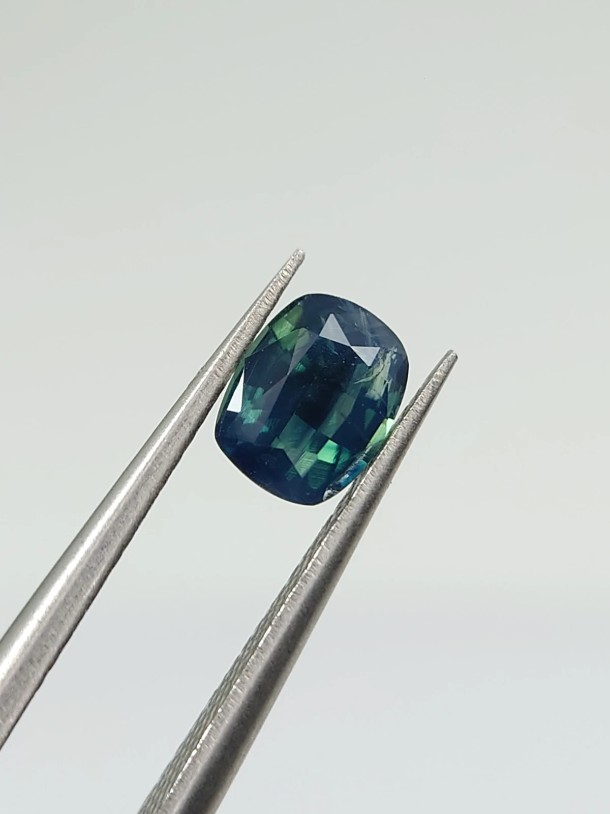 0.77ct Natural Teal Sapphire from Nigeria — view 5