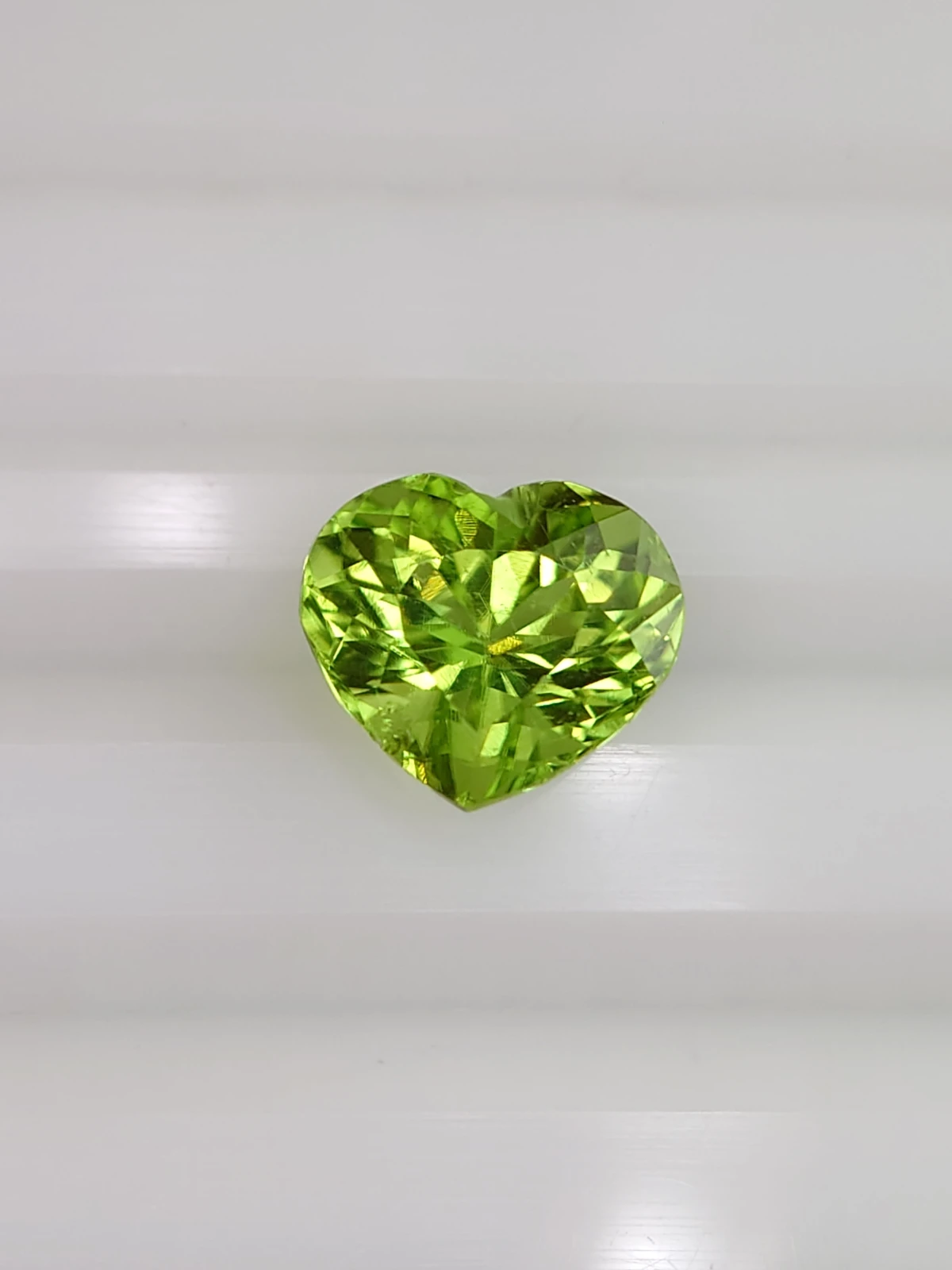 3.84ct Natural Peridot Heart Cut From Pakistan — view 2