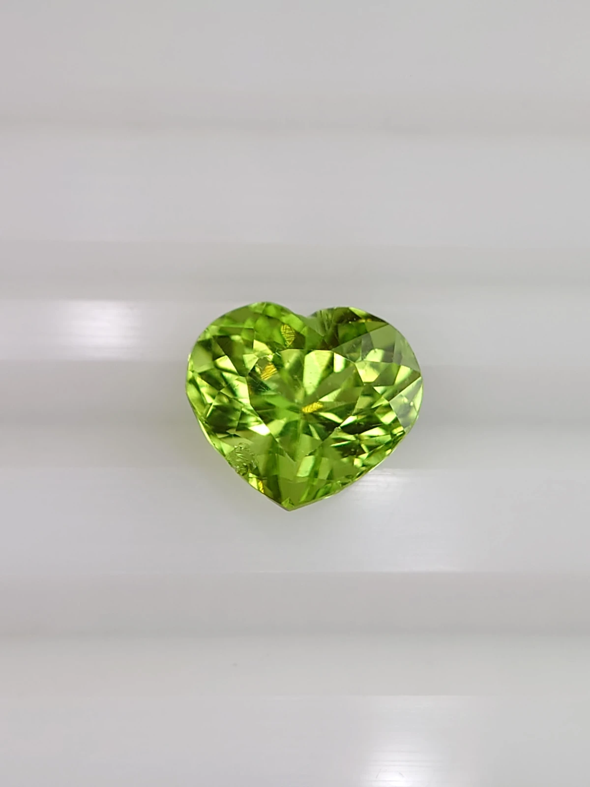 3.84ct Natural Peridot Heart Cut From Pakistan — view 3