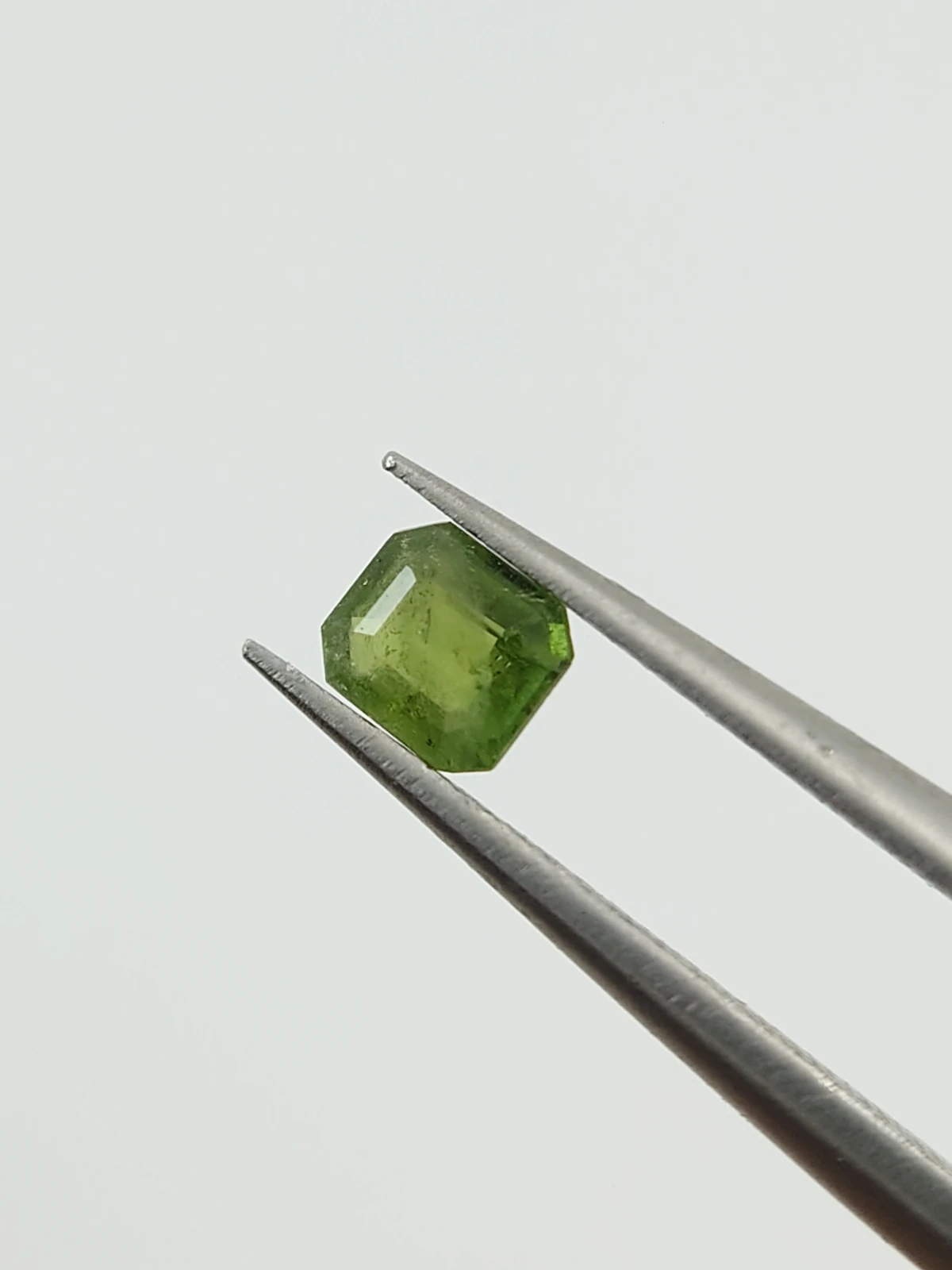 0.21ct Natural Green Sapphire From Nigeria — view 1