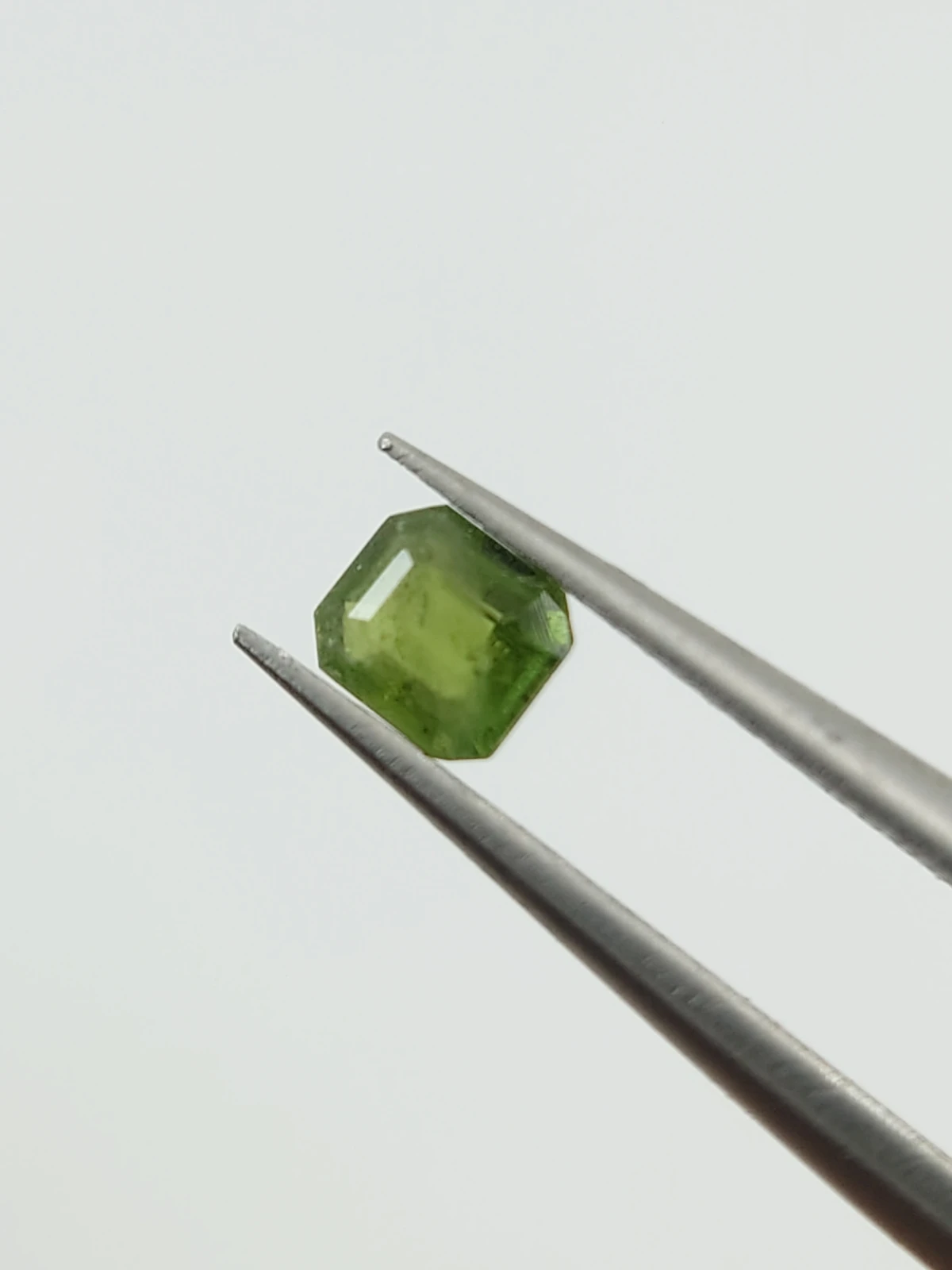 0.21ct Natural Green Sapphire From Nigeria — view 2