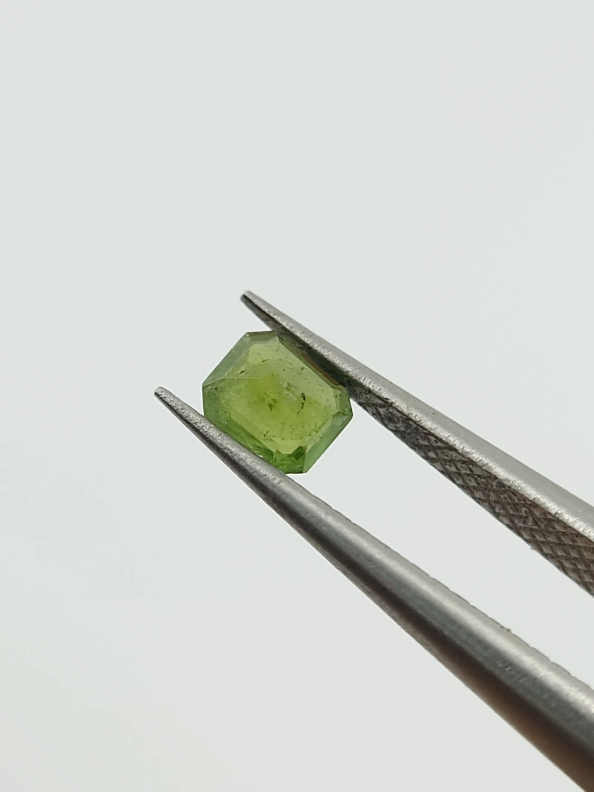 0.21ct Natural Green Sapphire From Nigeria — view 4