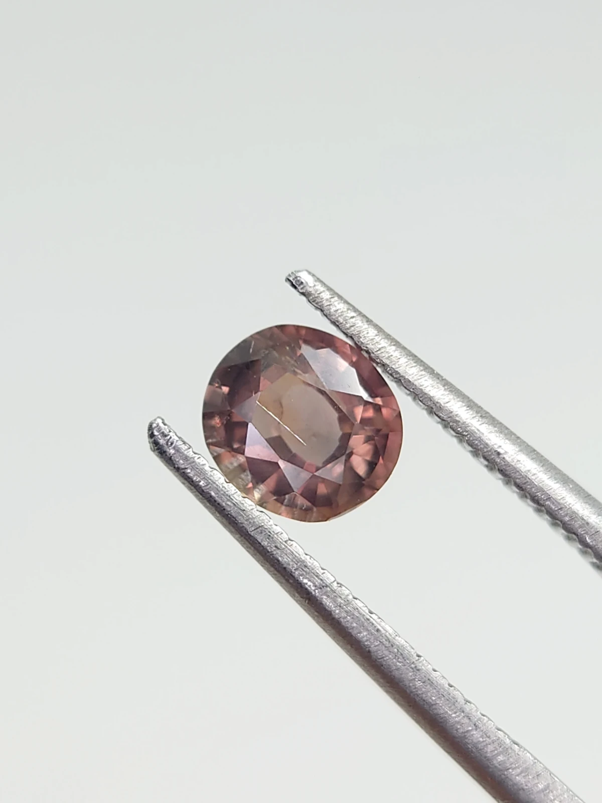 0.80ct Natual Padparadscha Sapphire Round Cut From Nigeria — view 7