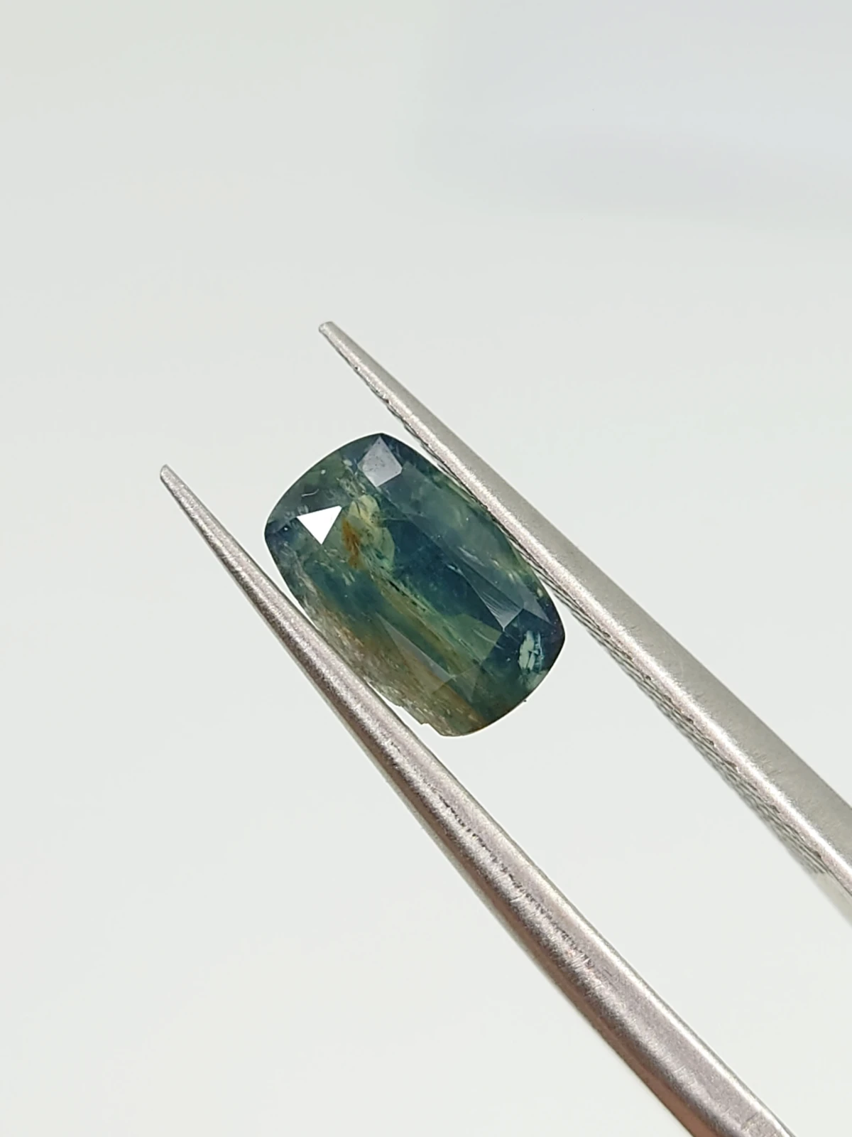 1.39ct Natural Sapphire from Nigeria — view 3