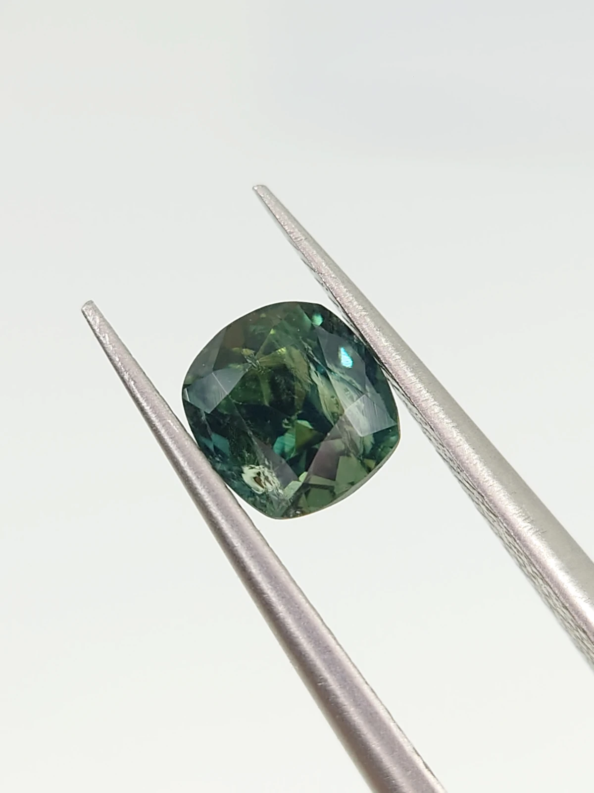 1.23ct Natural Sapphire from Nigeria — view 2