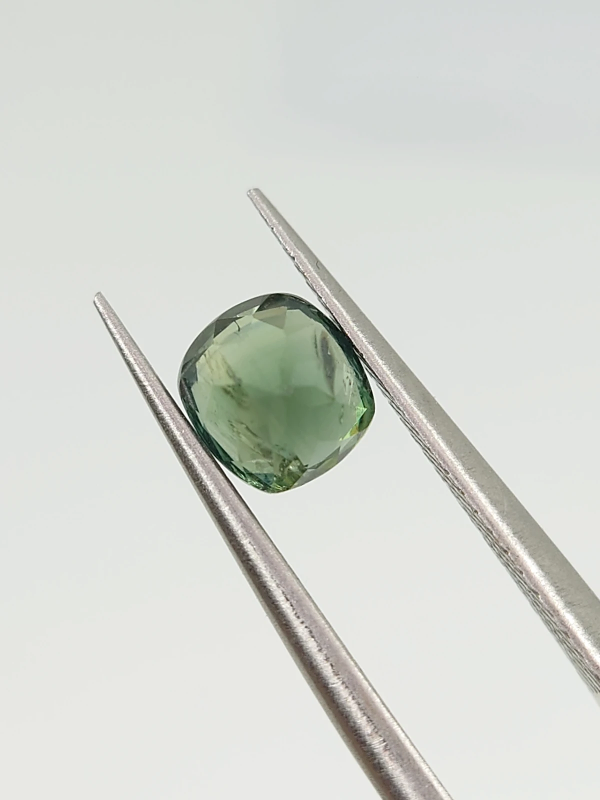 1.23ct Natural Sapphire from Nigeria — view 4