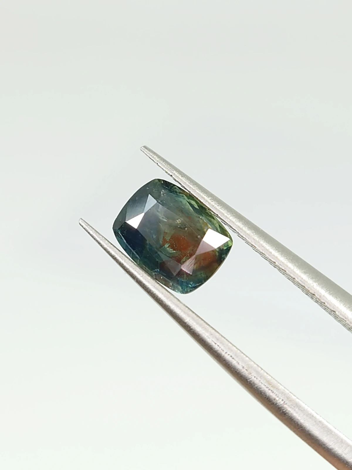1.23ct Natural Sapphire from Nigeria — view 1