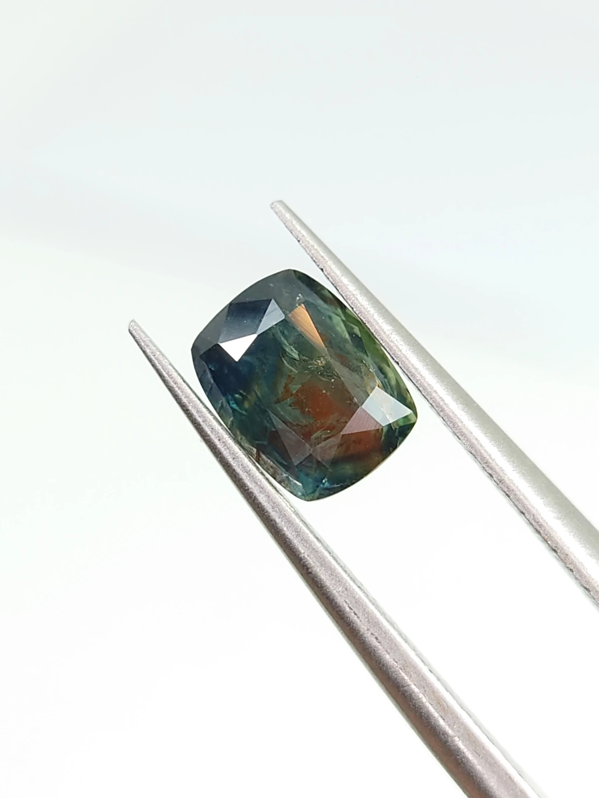 1.23ct Natural Sapphire from Nigeria — view 4