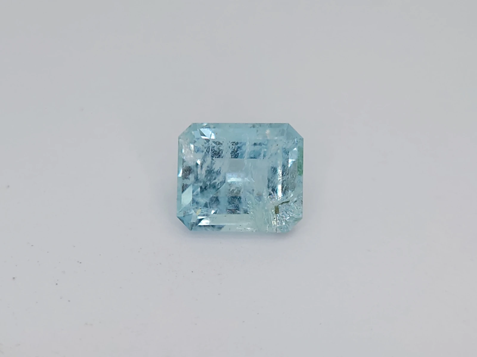 2.06ct Natural Aquamarine loose Gemstone From Nigeria — view 1