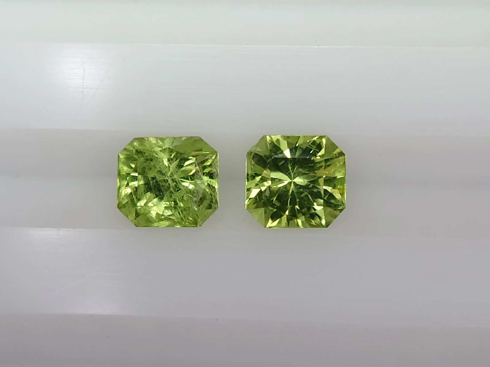1.6ct Peridot Pair Natural From Pakistan — view 1