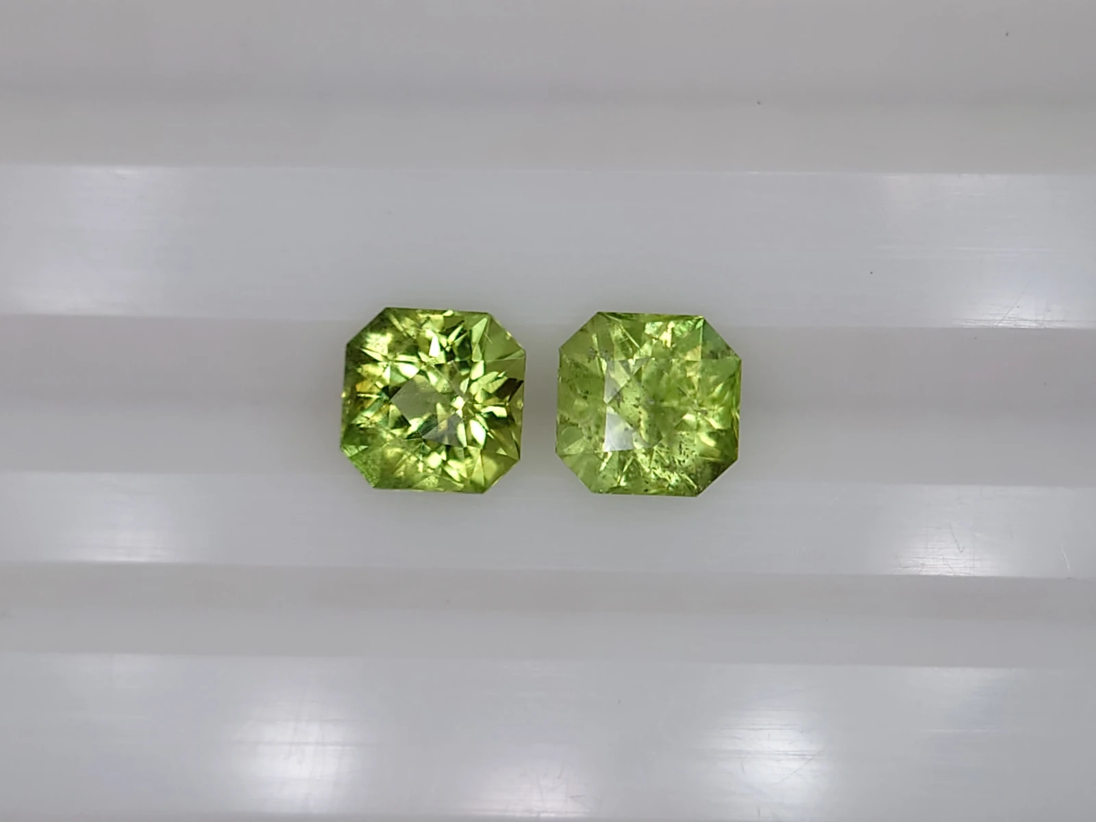 1.75ct Natural Peridot pair From Pakistan — view 1
