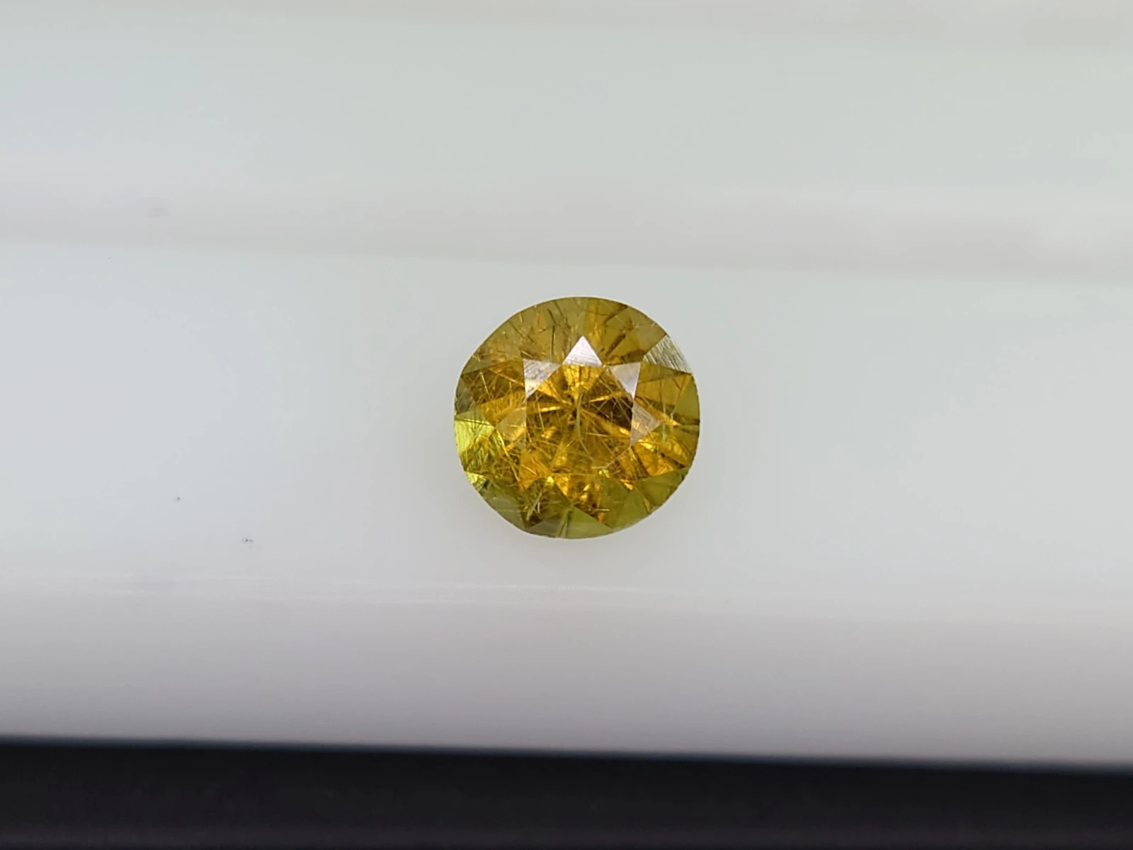 0.54ct Natural Demantoid Garnet Round shape from Pakistan — view 2