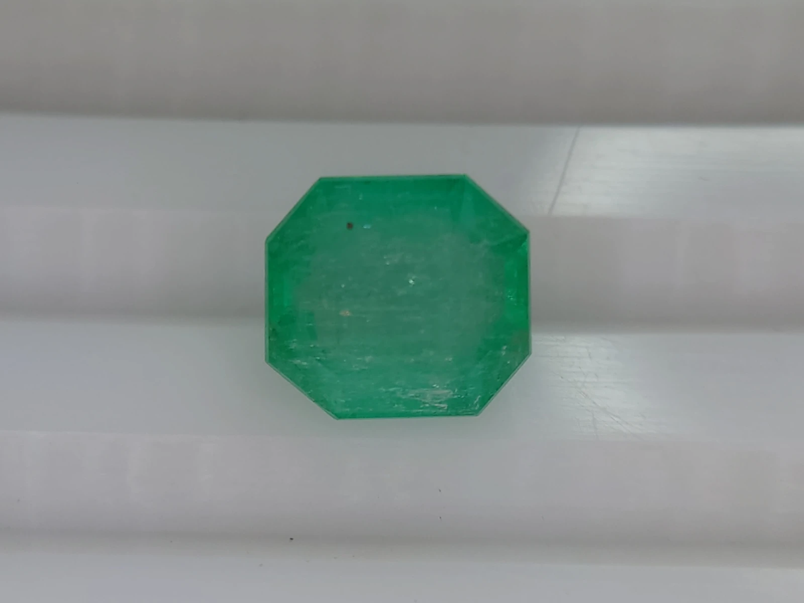 3.25ct Natural Emerald from Panjshir Afghanistan — view 1