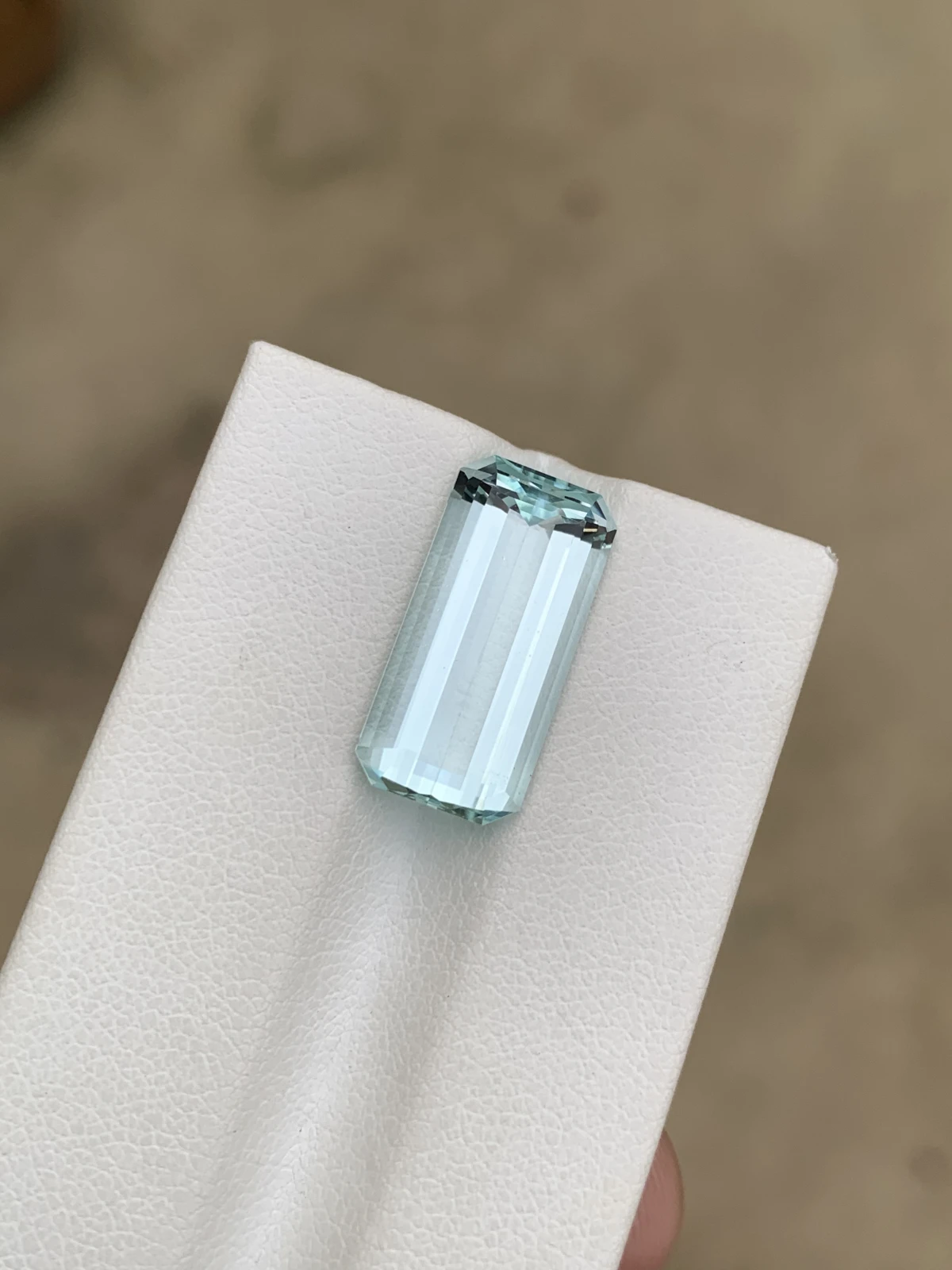 7.90 ct Natural Aquamarine loose gemstone Emerald cut from Pakistan — view 2
