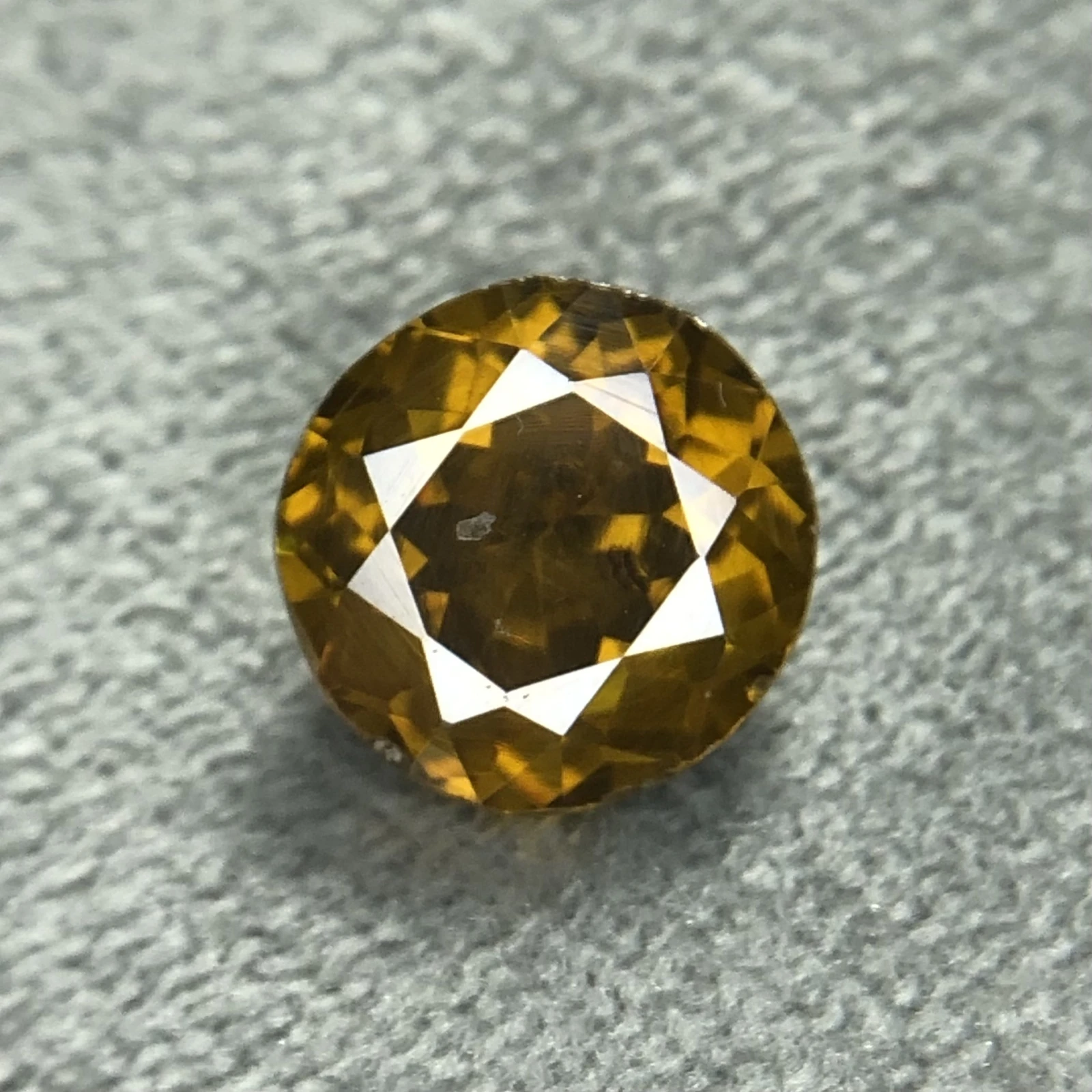 3.65 Carat Natural Sphalerite loose gemstone oval shape — view 1