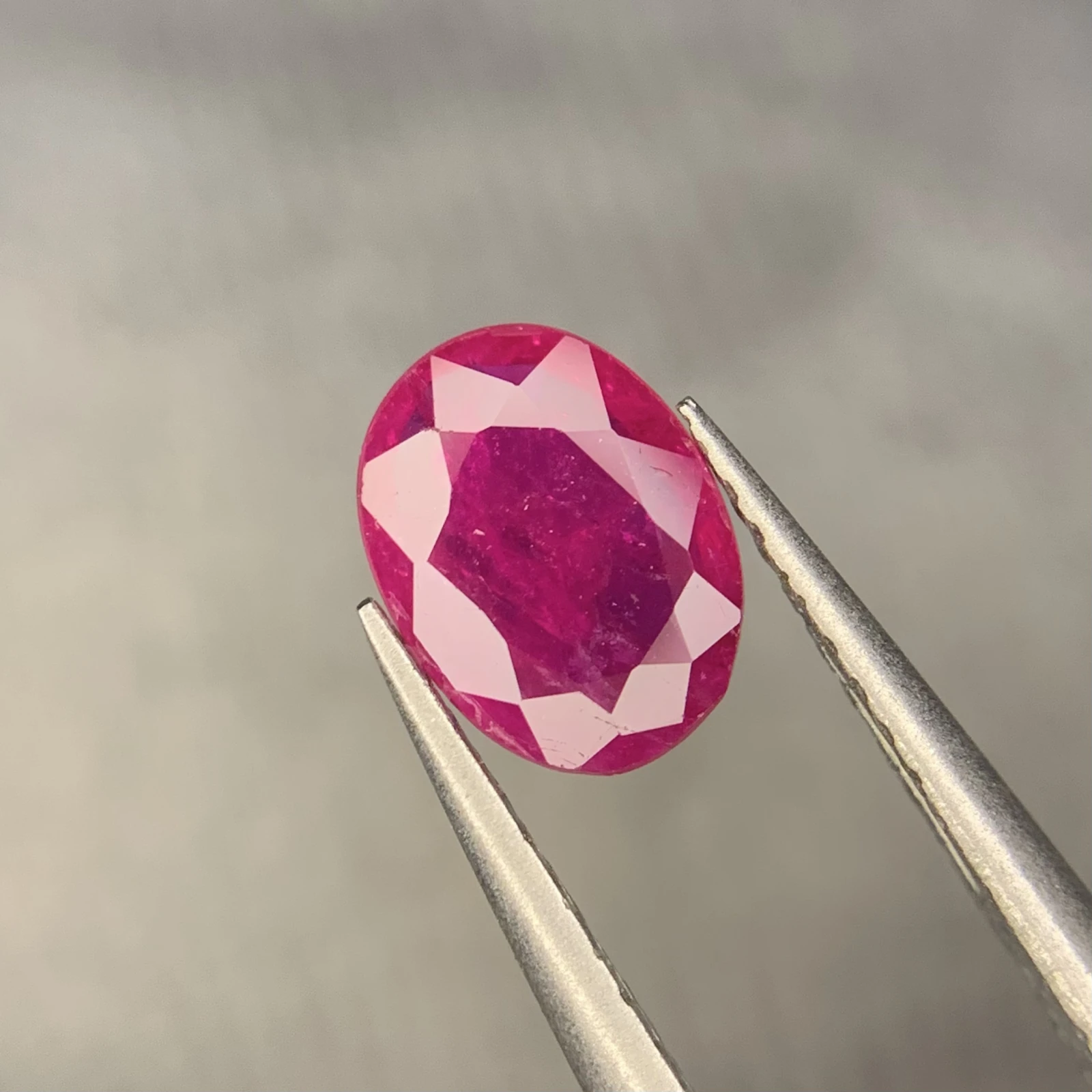 1ct Natural Ruby loose gemstone oval shape from Madagascar — view 2