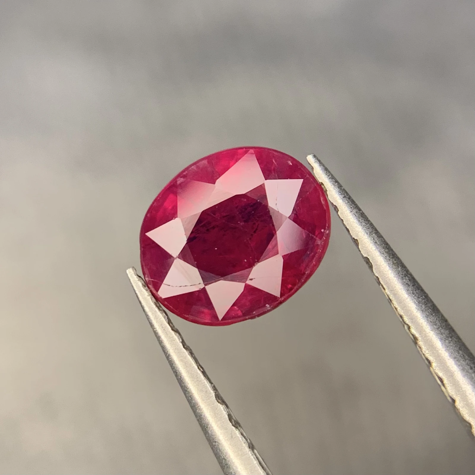 1.35 ct Natural Ruby loose gemstone oval shape — view 4
