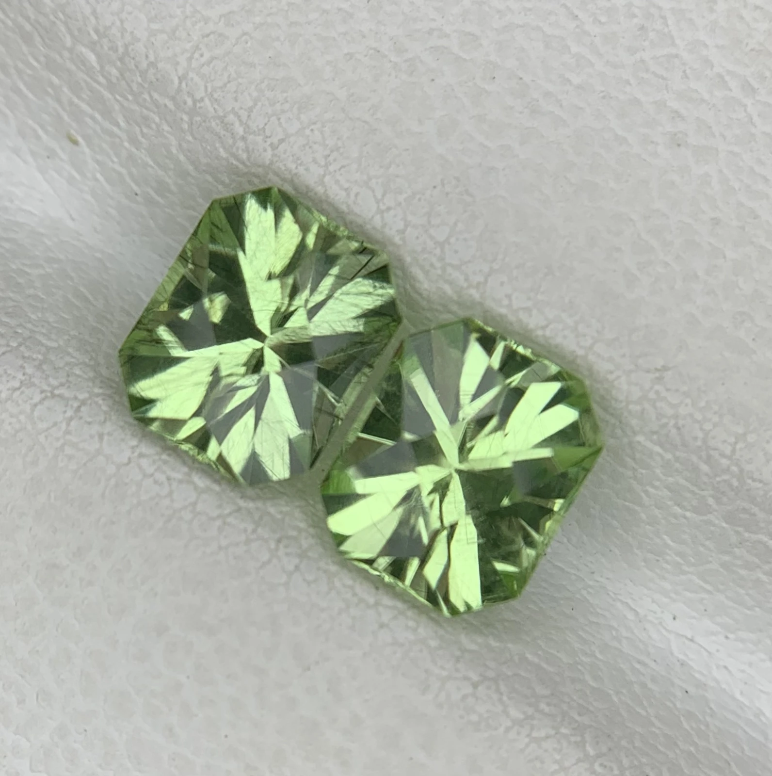 2.70ct Natural Peridot Pair Loose Gemstone Fancy Octagon Shape — view 2