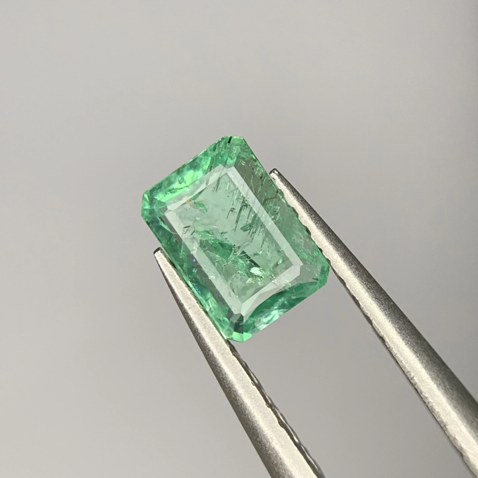 0.70 ct Natural Emerald loose gemstone emerald cut — view 1