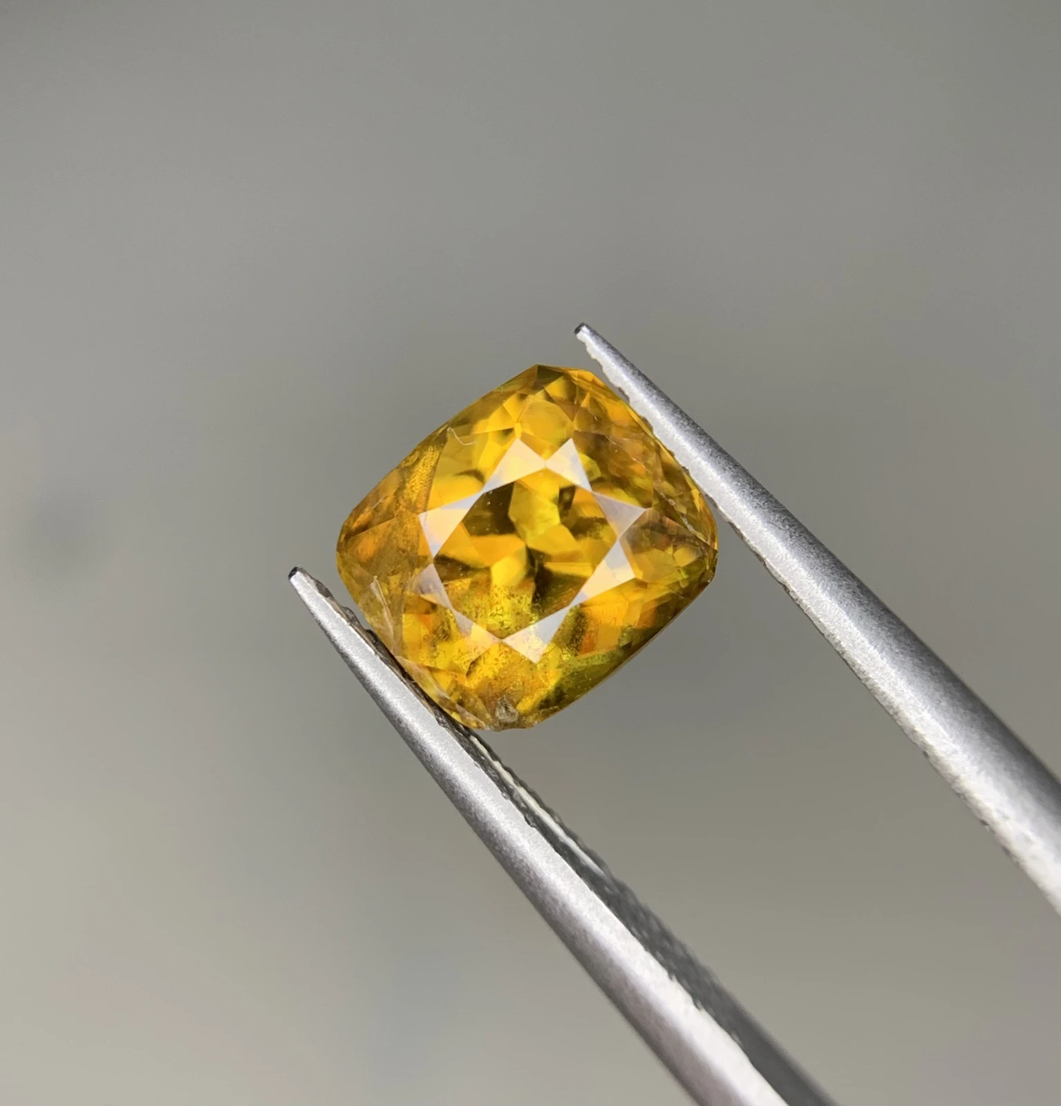 2.55ct Natural Sphene loose gemstone Cushion cut from Zagi Pakistan — view 4