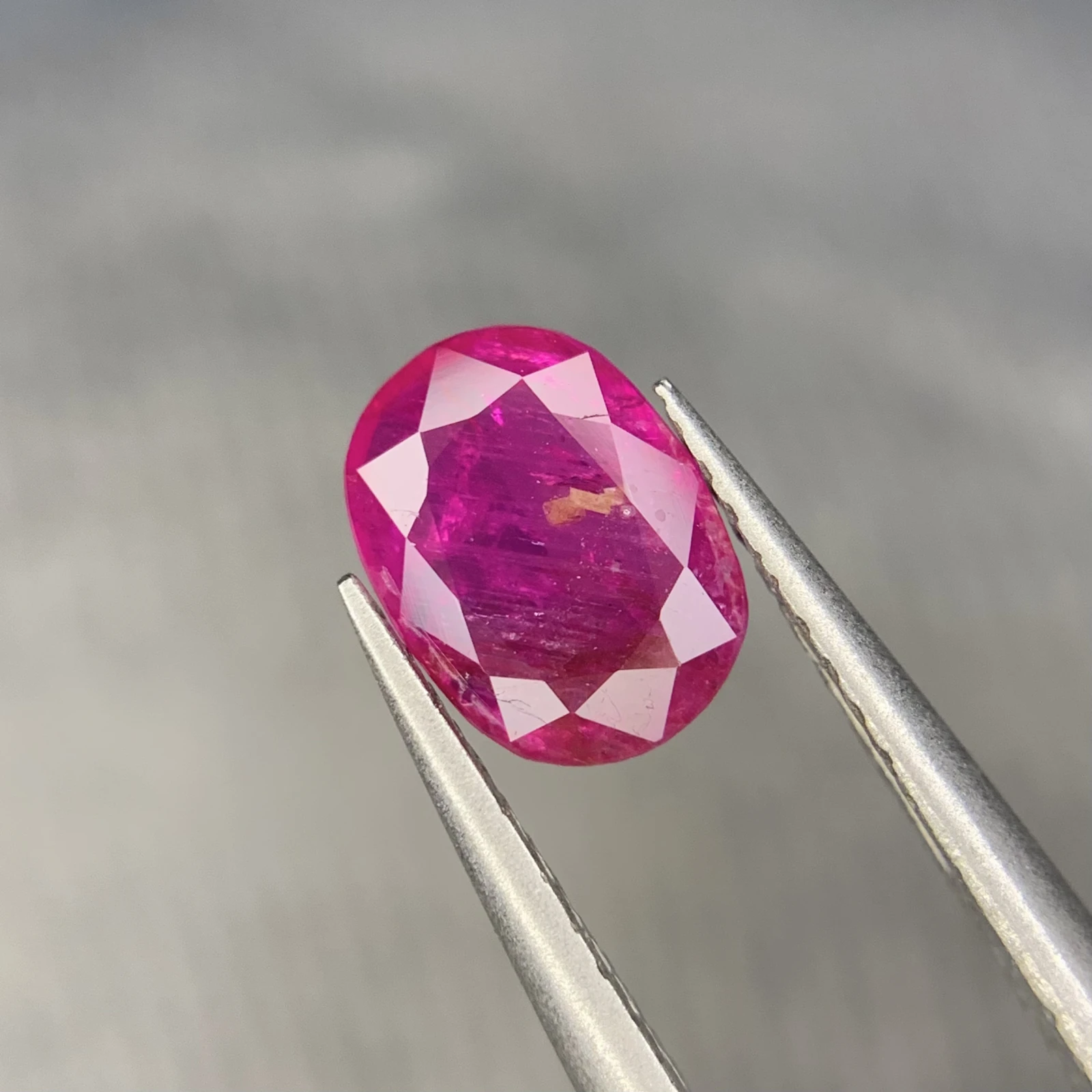 1.40ct Natural Ruby loose gemstone oval shape from Afghanistan — view 4